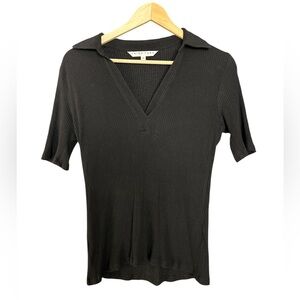 Trina Turk Black Fitted V neck Polo Top small